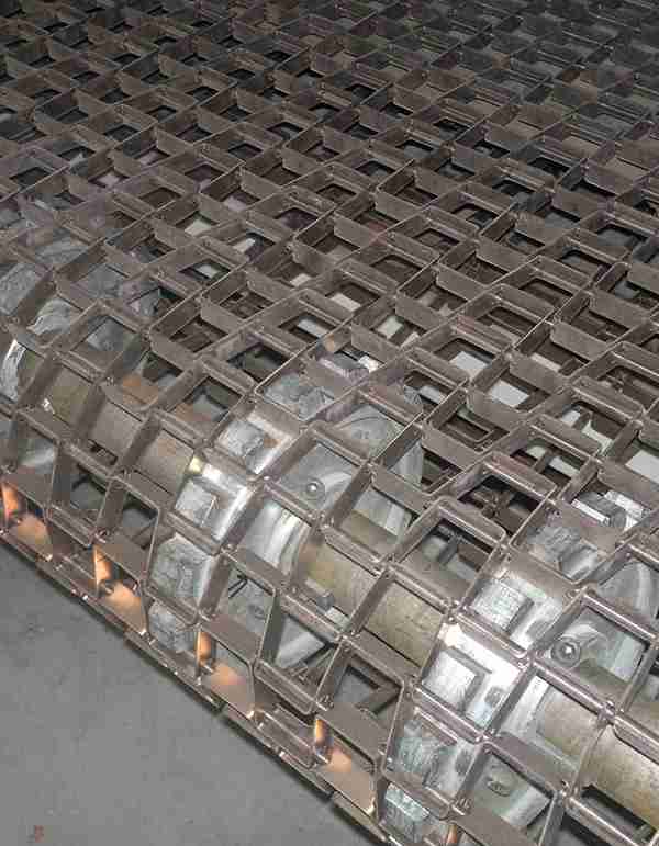 Flat Wire Belt